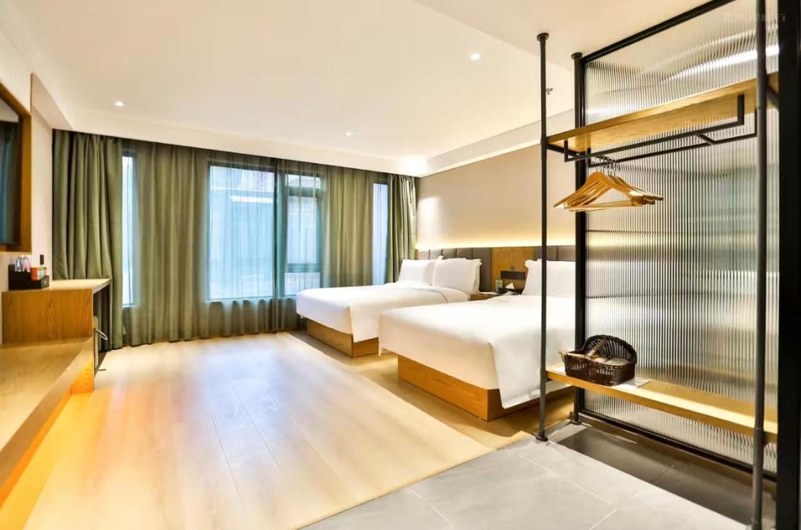 True Go Hotel - Shanghai Jing'An Temple Nanjing West Road Екстер'єр фото