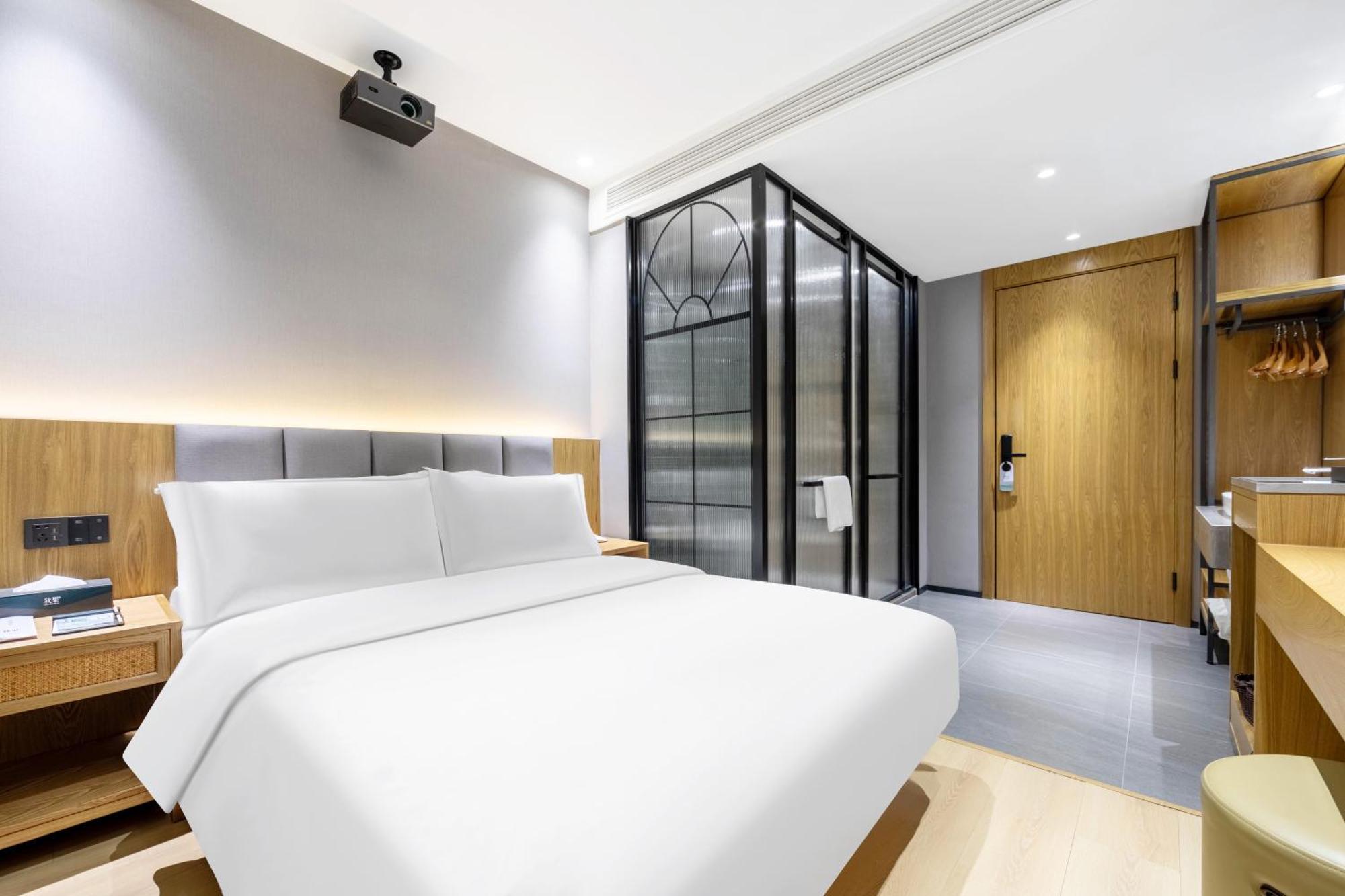 True Go Hotel - Shanghai Jing'An Temple Nanjing West Road Екстер'єр фото