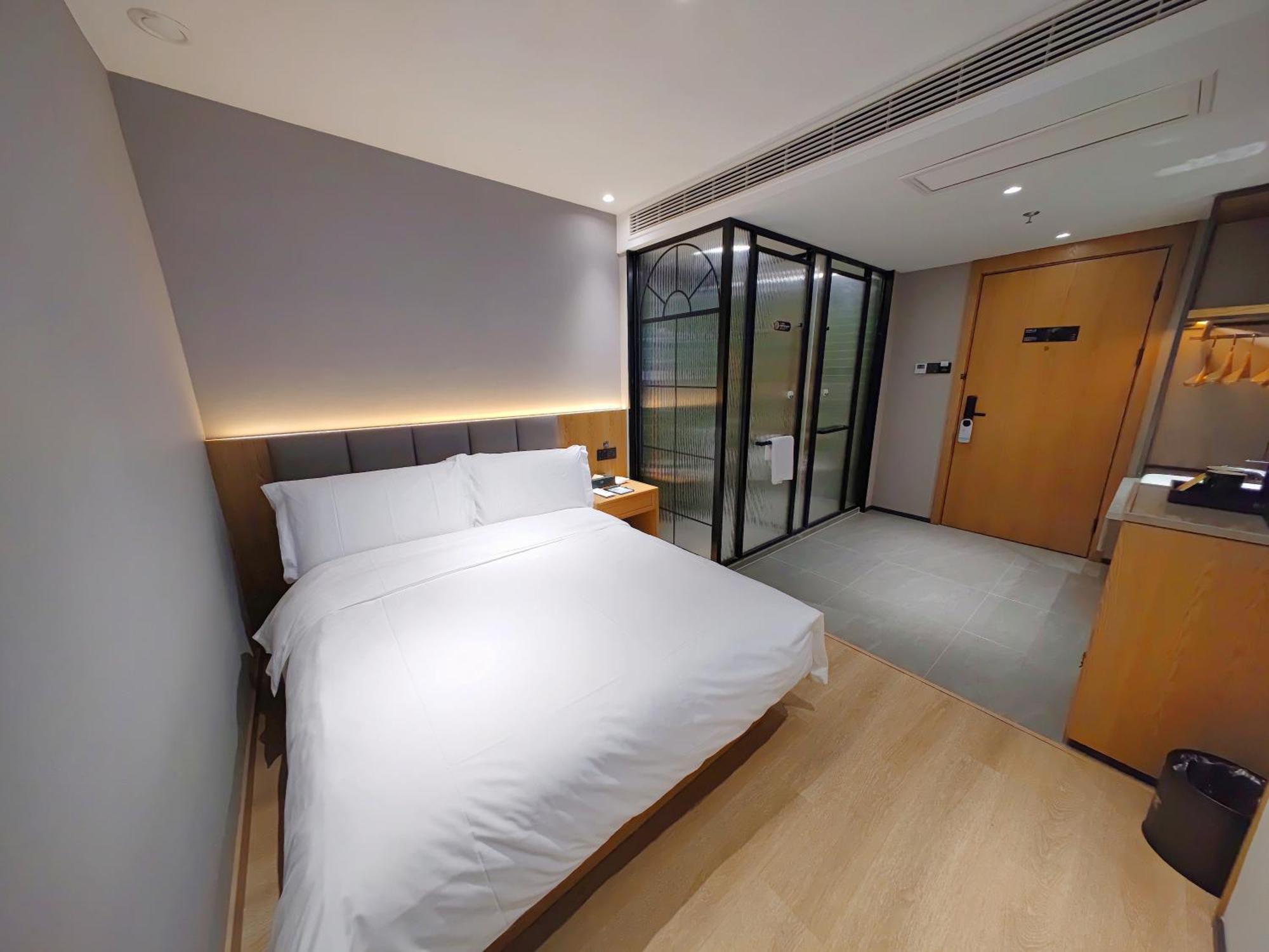 True Go Hotel - Shanghai Jing'An Temple Nanjing West Road Екстер'єр фото
